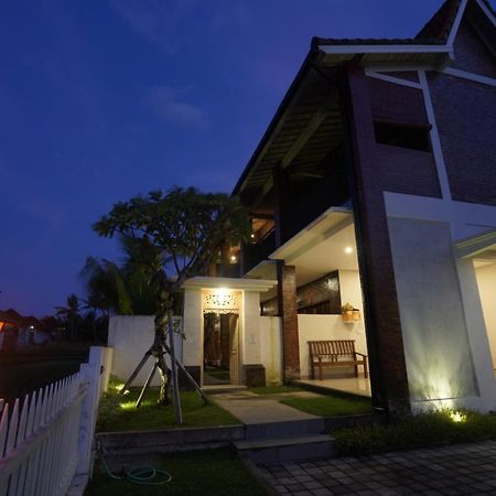 Sunkiest House Canggu エクステリア 写真